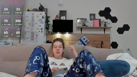 Ms ForYOU online show from December 20, 3:13 am