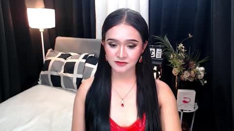 Snapshot of ms_grey4u chatting on October 29, 11:50 pm Ash online show from October 29, 11:50 pm