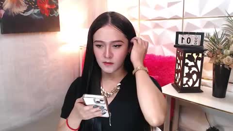 Snapshot of ms_grey4u chatting on December 1, 7:08 pm Ash online show from December 1, 7:08 pm