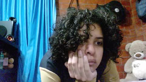 Snapshot of ms_leydi chatting on November 2, 1:41 am ms_leydi online show from November 2, 1:41 am