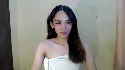 Ashley online show from March 12, 9:59 am