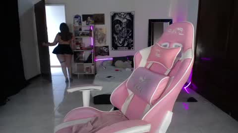 Manuela3 online show from July 22, 6:54 pm