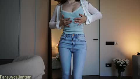 Snapshot of ms_seductive chatting on June 3, 2:55 pm Your M online show from June 3, 2:55 pm