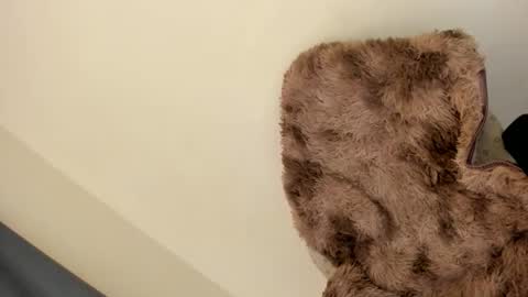 selena online show from January 10, 7:04 am