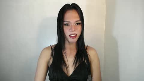 selena online show from February 12, 4:44 pm