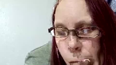 melissa online show from March 6, 9:33 pm