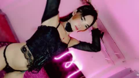 mscherry_ online show from March 13, 8:21 am