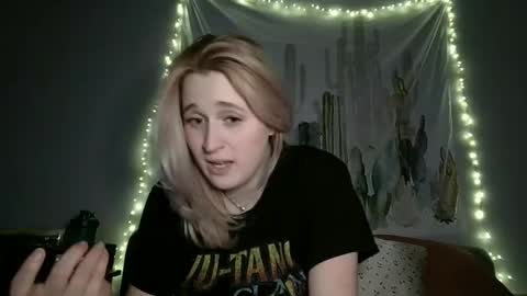 msclairewhatever online show from February 13, 7:48 am