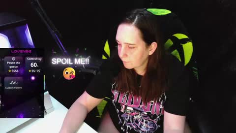 MsGamerGirl69 online show from May 3, 2:50 am