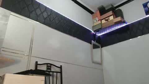 mskimts online show from February 21, 8:27 pm