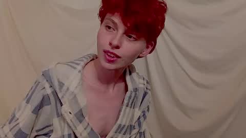 Snapshot of msprissylynx chatting on September 11, 2:22 am Adela Rose MsPrissyLynx online show from September 11, 2:22 am