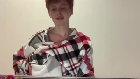 Snapshot of msprissylynx chatting on November 25, 3:06 am Adela Rose MsPrissyLynx online show from November 25, 3:06 am