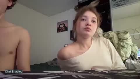 Snapshot of mspussyandboy chatting on July 31, 5:18 am mspussyandboy online show from July 31, 5:18 am