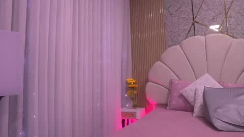 Manuela  online show from June 6, 3:11 am