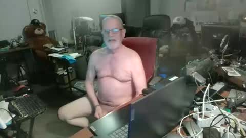 Snapshot of mt2much chatting on February 5, 6:29 am mt2much online show from February 5, 6:29 am