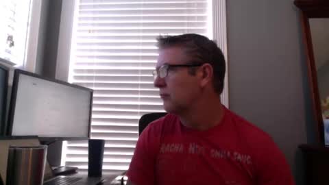 Fun time Daddy online show from June 5, 4:35 pm
