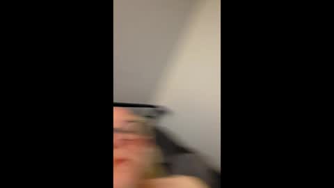 mtccouier online show from March 27, 1:44 am