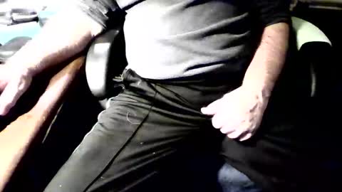 Snapshot of mthergoose chatting on February 2, 3:49 am Goose online show from February 2, 3:49 am