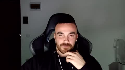 Victor online show from December 28, 6:29 pm