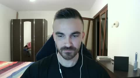 Victor online show from November 18, 5:28 pm