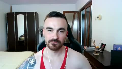 Snapshot of mu5clemania chatting on June 16, 12:41 pm Victor online show from June 16, 12:41 pm