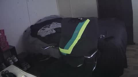 Muffdiver online show from March 14, 6:19 am