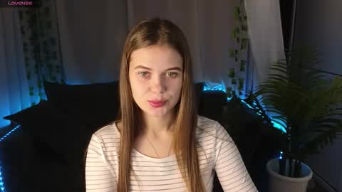 muffin_maisie online show from December 4, 1:26 am