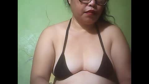 muffy_bunny online show from September 8, 7:02 pm