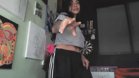 Snapshot of mulan_o chatting on October 13, 12:16 pm JESSICA online show from October 13, 12:16 pm