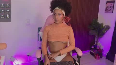 HEY GUYS IF YOU LIKE SEXY SHOW YOU ARE IN THE CORRECT PLACE CU WENESDAY PVT OPEN   TRANSMISSION TIME 5 PM - 10 PM COLOMBIA online show from July 9, 1:20 am