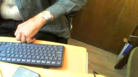 Snapshot of muller520 chatting on June 23, 3:43 pm muller520 online show from June 23, 3:43 pm