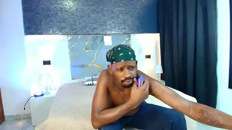 Muller Asher online show from November 16, 12:05 am