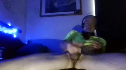 mullinfloggin79 online show from June 17, 12:07 pm