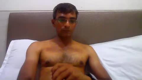 Snapshot of mumbaimonster8inch chatting on June 22, 12:02 pm rajesh engineer online show from June 22, 12:02 pm