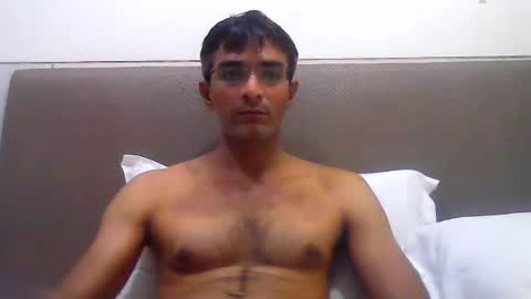 Snapshot of mumbaimonster8inch chatting on July 10, 11:57 am rajesh engineer online show from July 10, 11:57 am