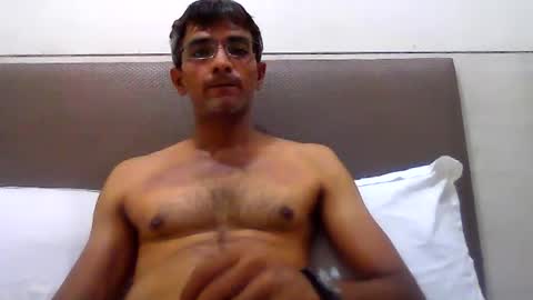 Snapshot of mumbaimonster8inch chatting on July 17, 12:12 pm rajesh engineer online show from July 17, 12:12 pm