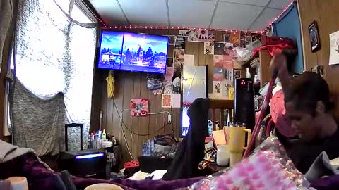 mumnxdor online show from February 16, 5:09 pm