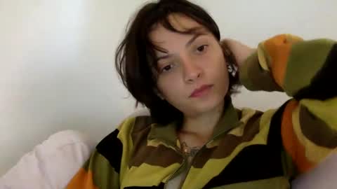 Snapshot of munchi_ chatting on January 20, 5:27 pm online show from January 20, 5:27 pm