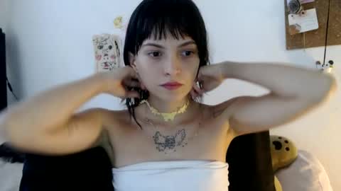   online show from June 18, 7:07 pm