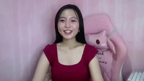 Riley online show from June 8, 9:09 am