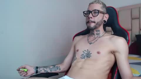 murdok  online show from January 27, 8:18 am