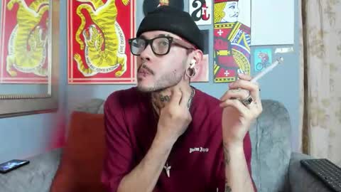 murdok  online show from October 13, 5:18 am