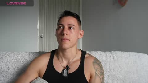 Snapshot of muscle_king_cum chatting on July 9, 1:26 pm muscle_king_cum online show from July 9, 1:26 pm