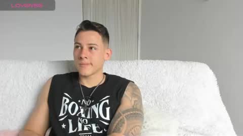 Snapshot of muscle_king_cum chatting on July 10, 1:58 pm muscle_king_cum online show from July 10, 1:58 pm