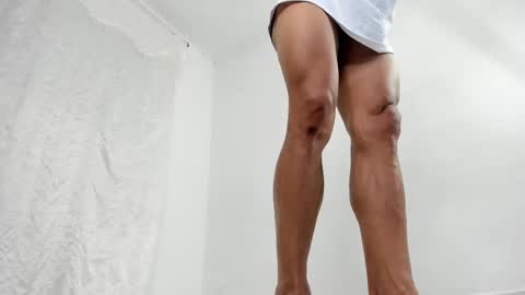 Muscle Man online show from December 5, 3:09 pm