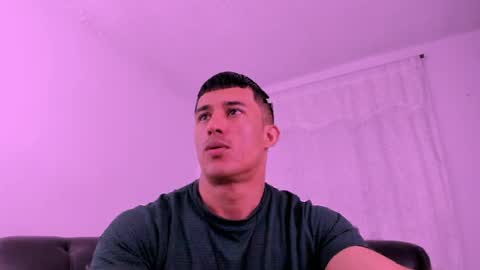 Muscle Man online show from April 26, 3:21 pm