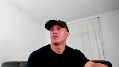 Muscle Man online show from July 12, 4:20 pm