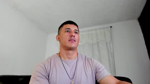 Muscle Man online show from August 6, 10:55 pm