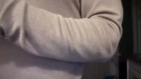 Snapshot of musclehair3 chatting on November 4, 10:09 pm musclehair3 online show from November 4, 10:09 pm