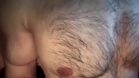Snapshot of musclehair3 chatting on December 19, 9:44 pm musclehair3 online show from December 19, 9:44 pm
